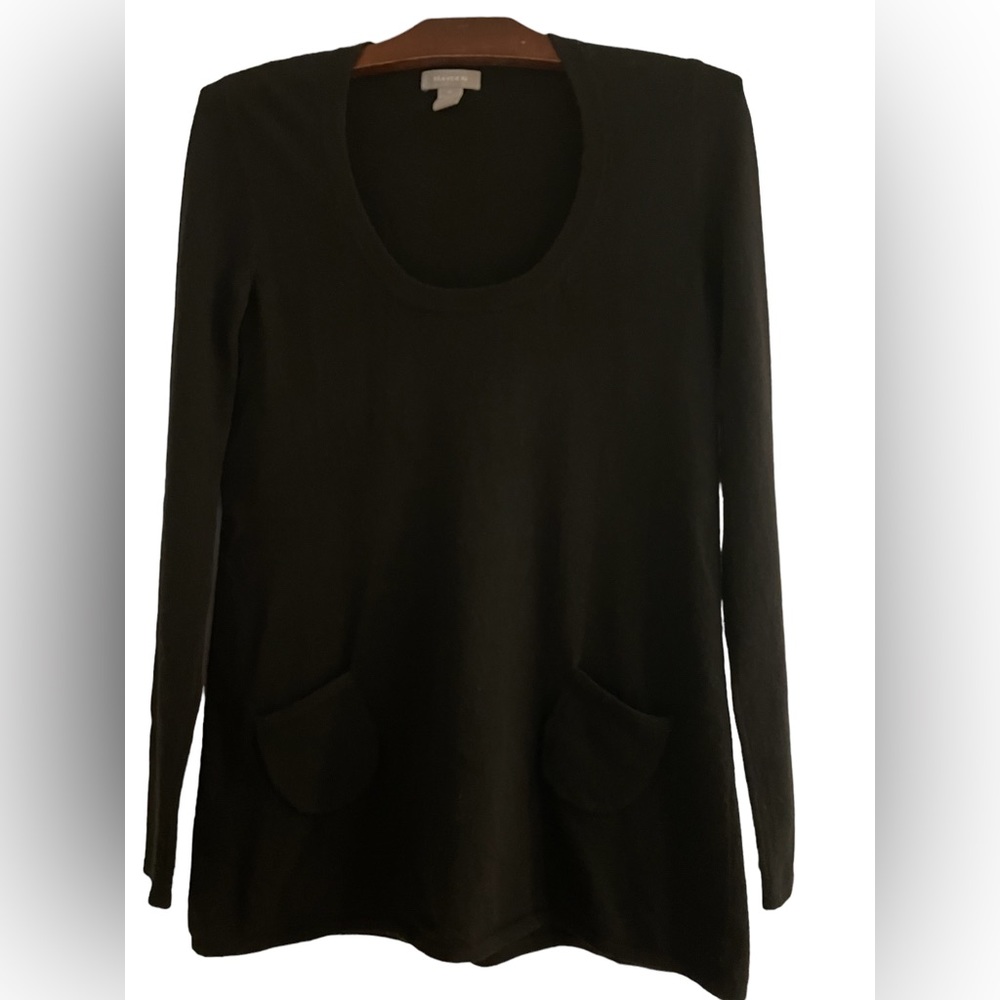 Hayden 100% Cashmere Women’s Soft Black Sweater Crew EUC Size Medium
